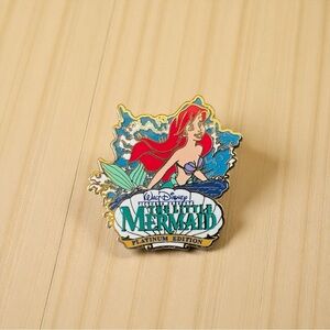 Disney The Little Mermaid Platinum Edition Ariel Enamel Pin 2006 Collector’s Pin